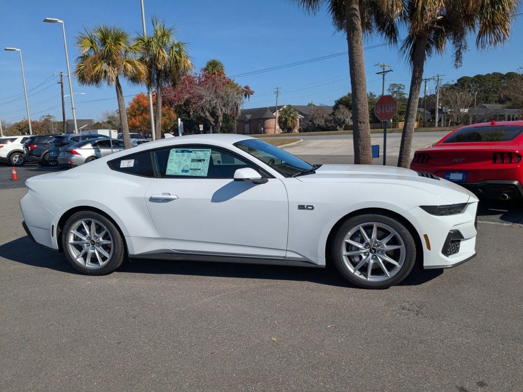 2025 Ford Mustang GT Premium Fastback