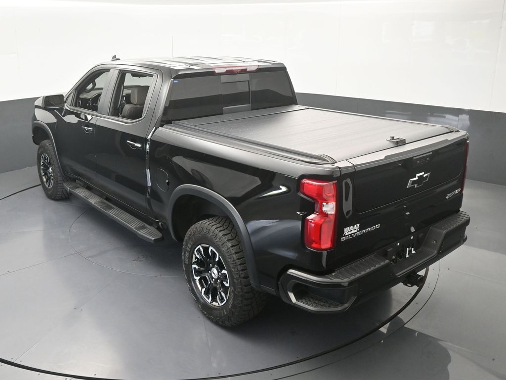 Used 2025 Black Chevrolet ZR2 image 61