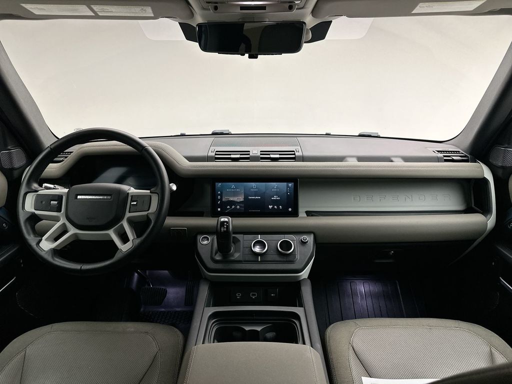 Thumbnail: 2020 Land Rover Defender - 8