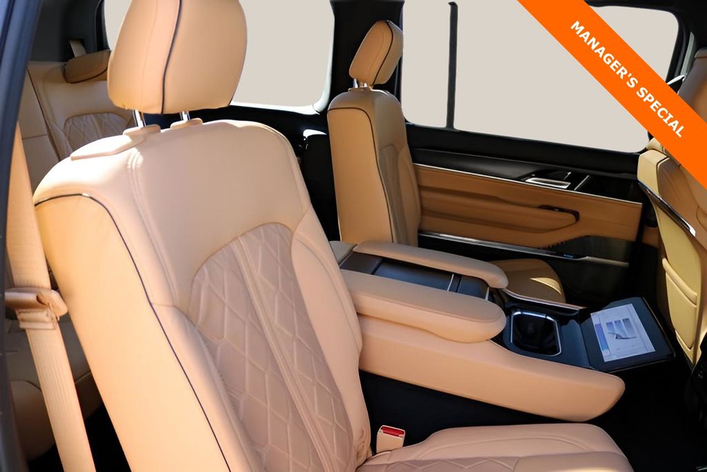 New Car 2025 Jeep Grand Wagoneer  Series Iii For Sale Under $100,000 In Austin, Texas