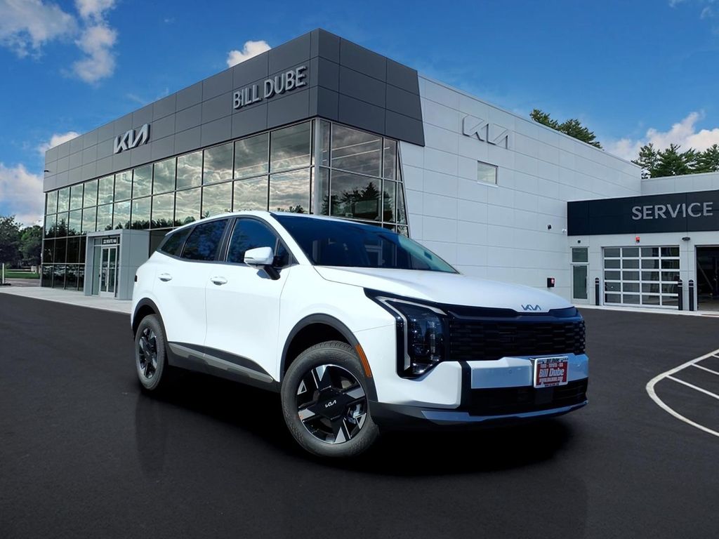 White 2027 Kia Sportage SUV / Crossover All-Wheel Drive 8-Speed Automatic Overdrive