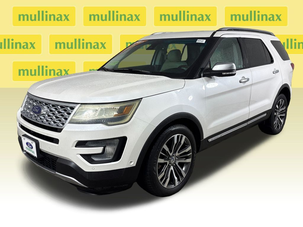 Used 2016 White Ford Platinum image 14