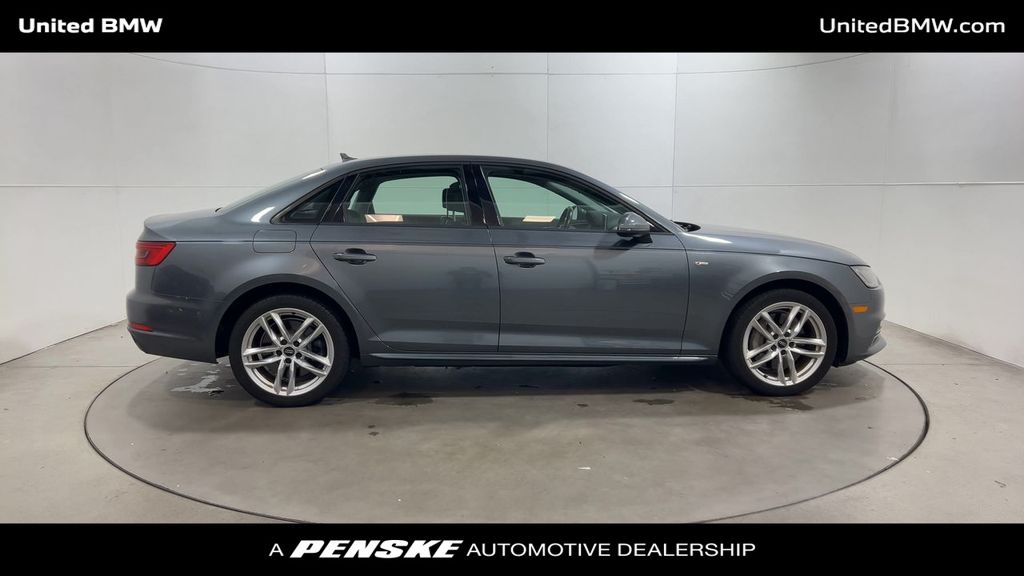 Thumbnail: 2017 Audi A4 - 9