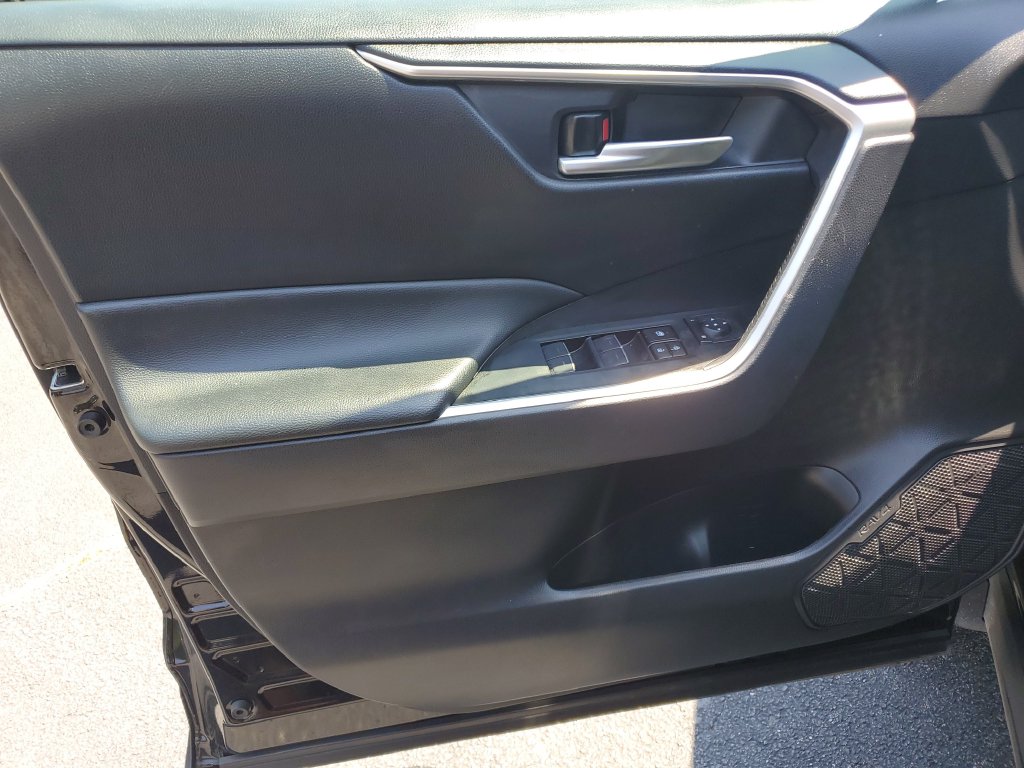 Used 2025 Toyota RAV4 SUV