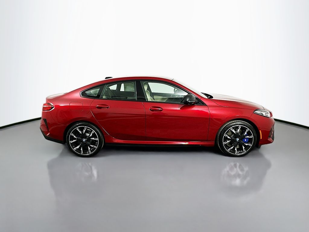 Thumbnail: 2026 BMW 2 Series - 4