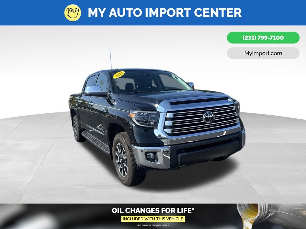 Midnight Black Metallic 2019 Toyota Tundra Pickup Truck Four-Wheel Drive 6-Speed Automatic