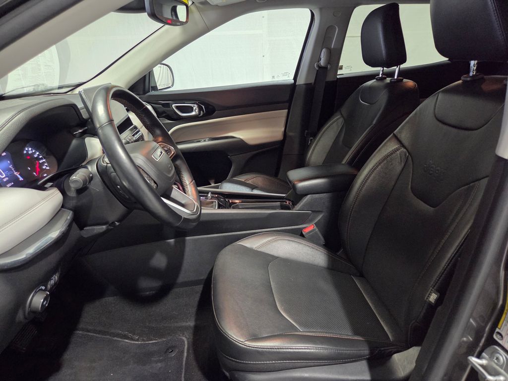 2022 Jeep Compass Limited photo