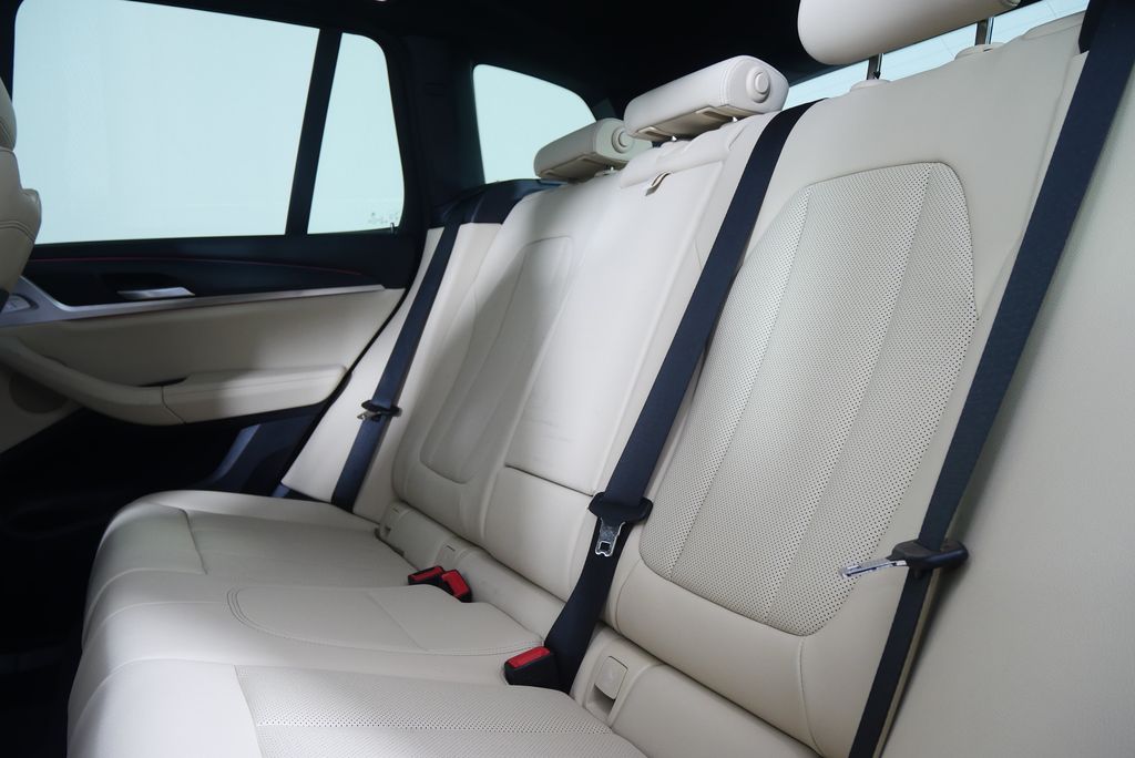 Thumbnail: 2024 BMW X3 - 16