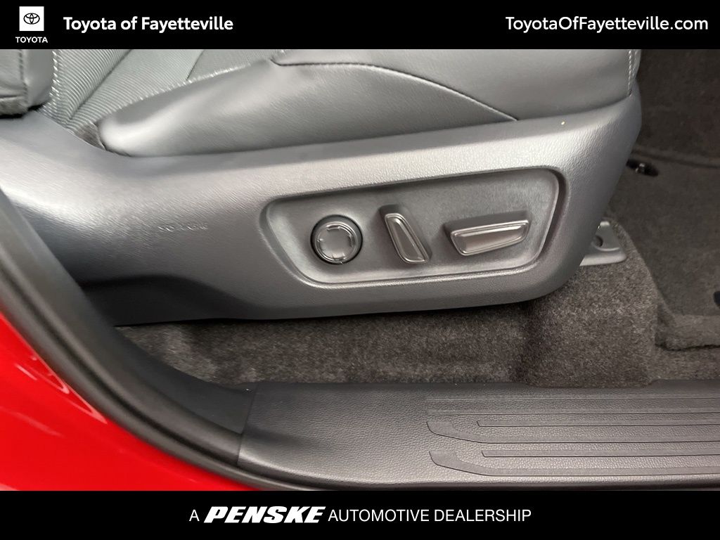 Thumbnail: 2025 Toyota 4Runner - 10