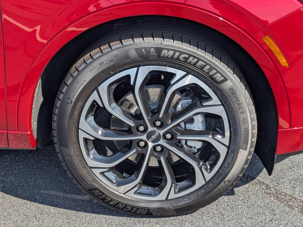 2025 Lincoln Nautilus Hybrid Reserve