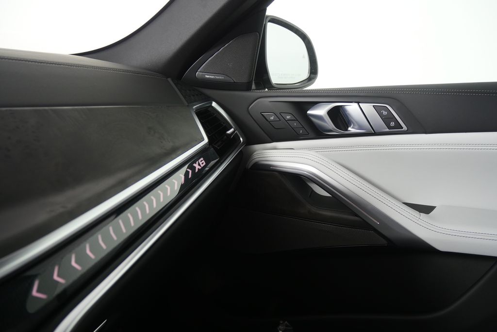 Thumbnail: 2026 BMW X6 - 25