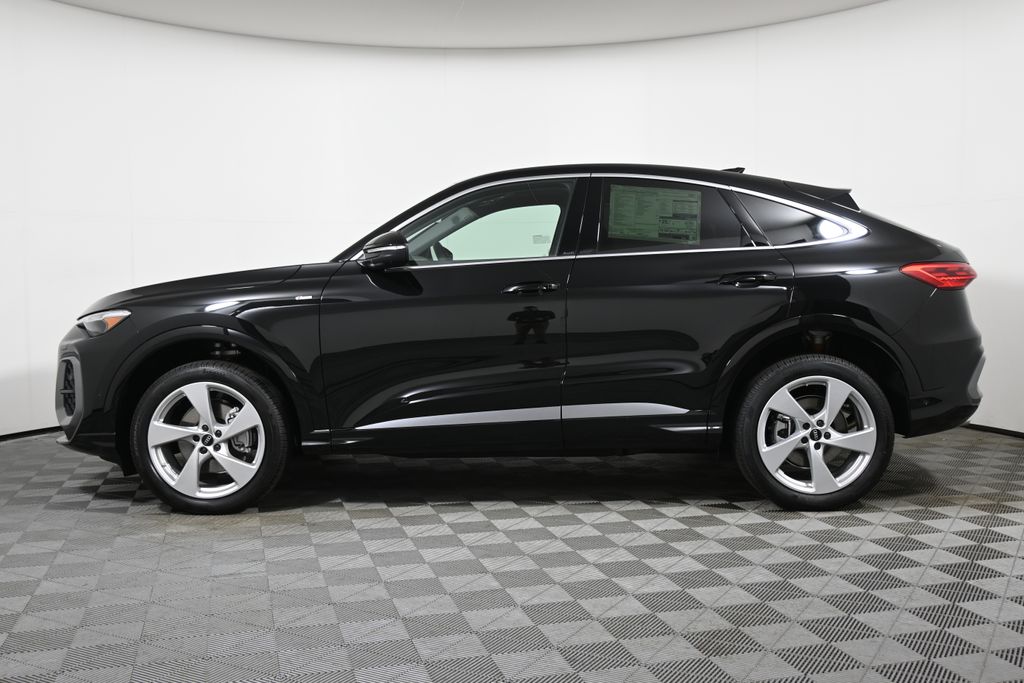 Thumbnail: 2025 Audi Q5 - 2