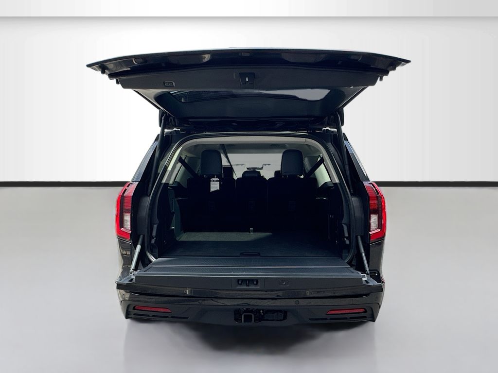 Used 2025 Black Ford Active image 27