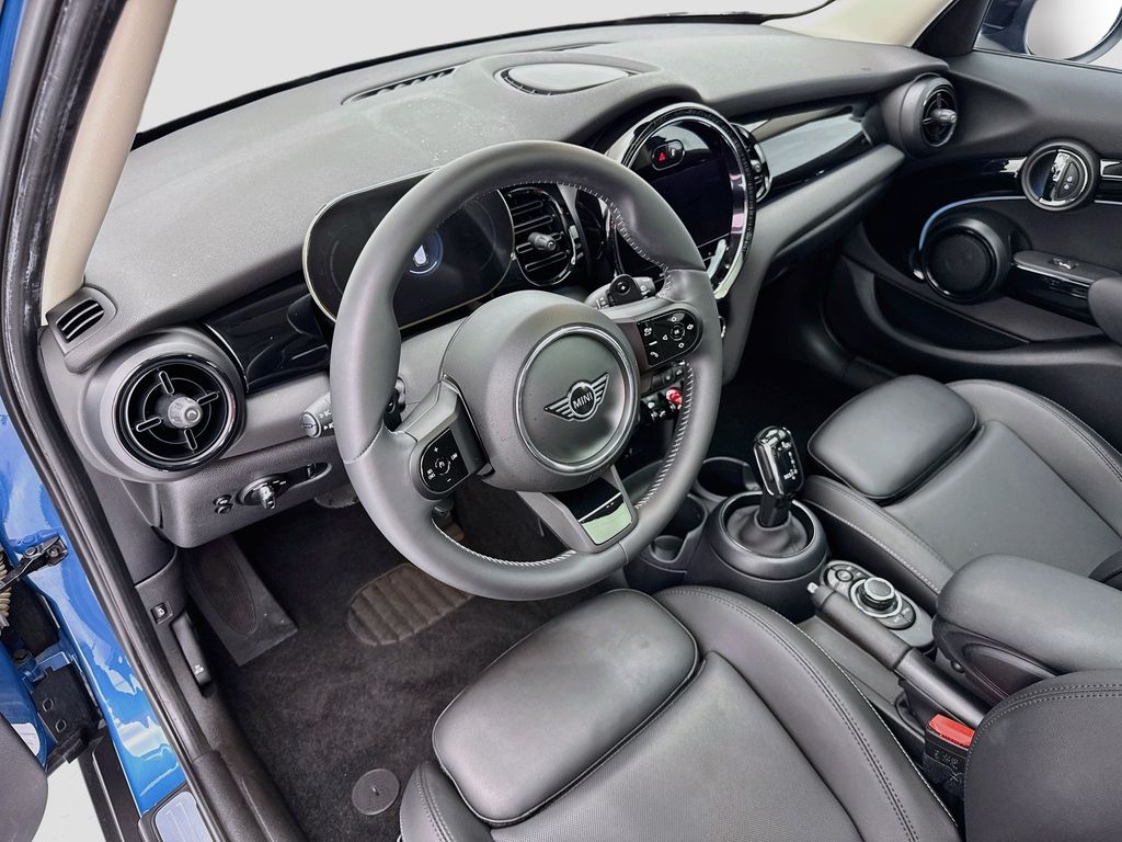 Thumbnail: 2023 MINI Cooper - 13