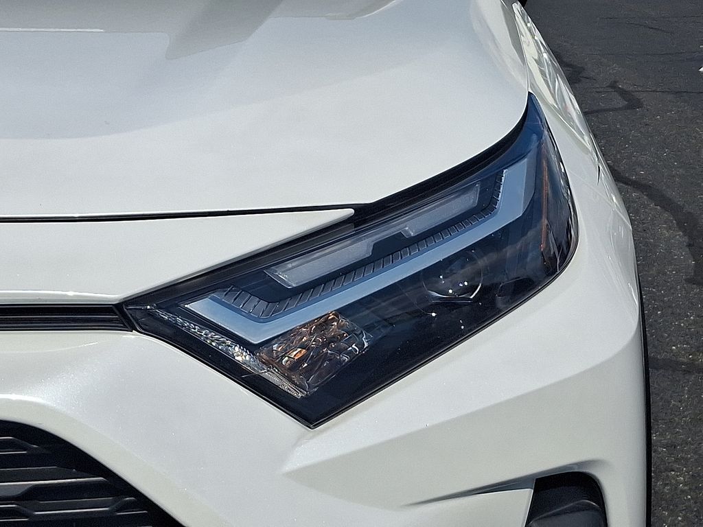 Thumbnail: 2023 Toyota RAV4 - 9