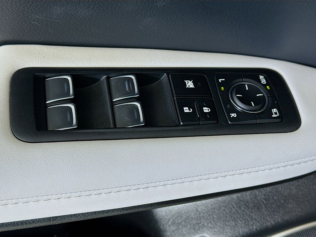 Thumbnail: 2022 Lexus RX - 18
