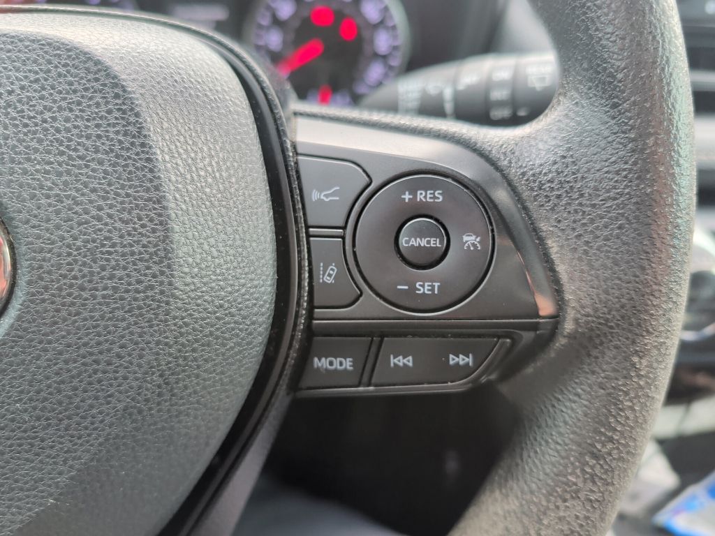2020 Magnetic Gray Metallic Toyota RAV4 XLE FWD SUV