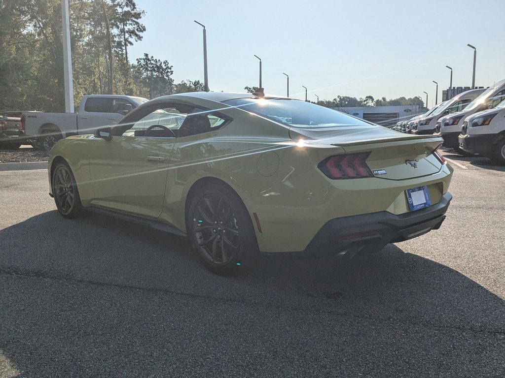 2025 Ford Mustang EcoBoost Premium Fastback