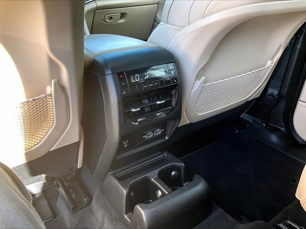 2023 Jeep Grand Cherokee L — photo 28
