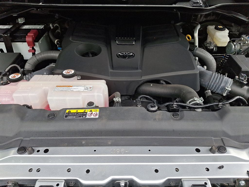 2022 Toyota Tundra SR5 28