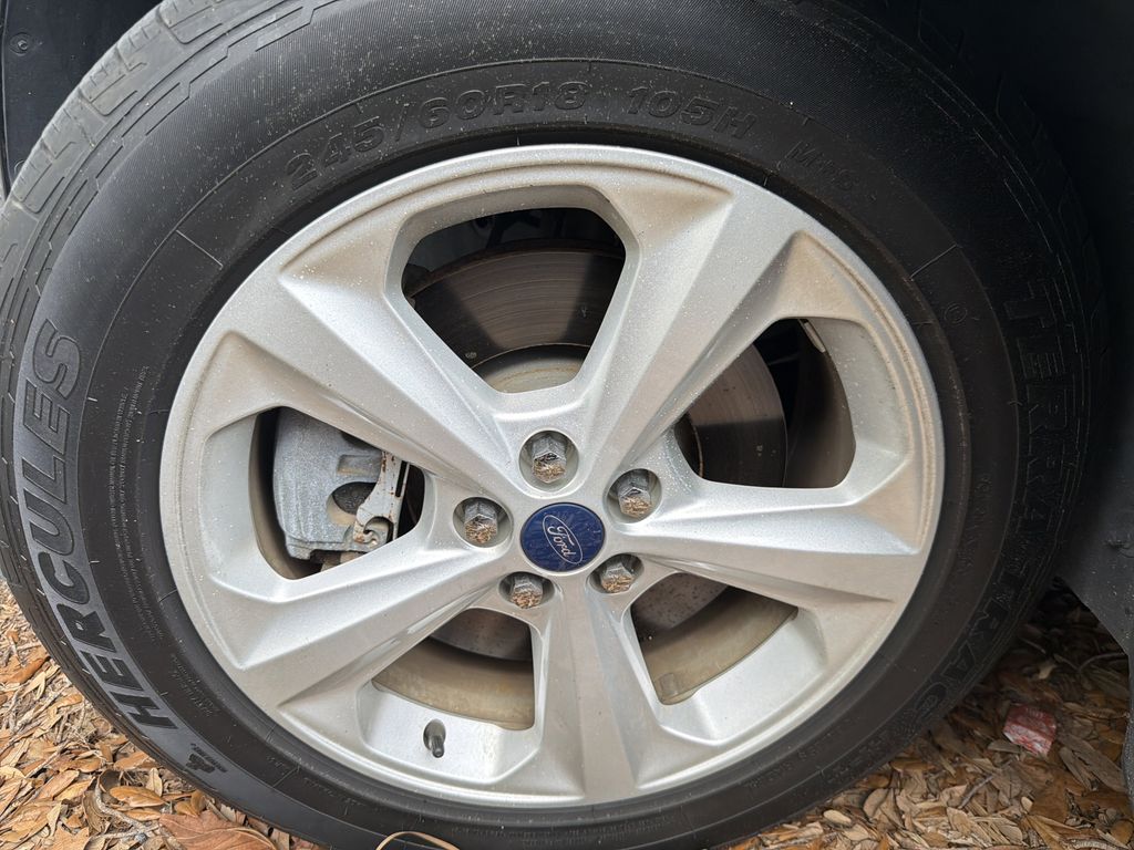 used 2018 Ford Edge car, priced at $10,692