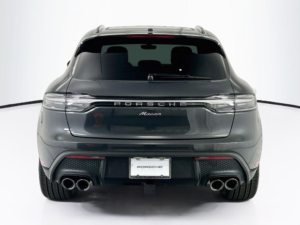 Thumbnail: 2026 Porsche Macan - 6