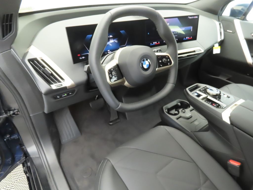Thumbnail: 2026 BMW iX - 9