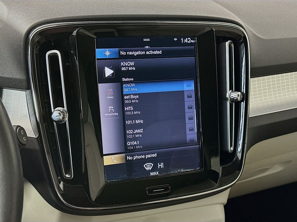 VolvoXC4017