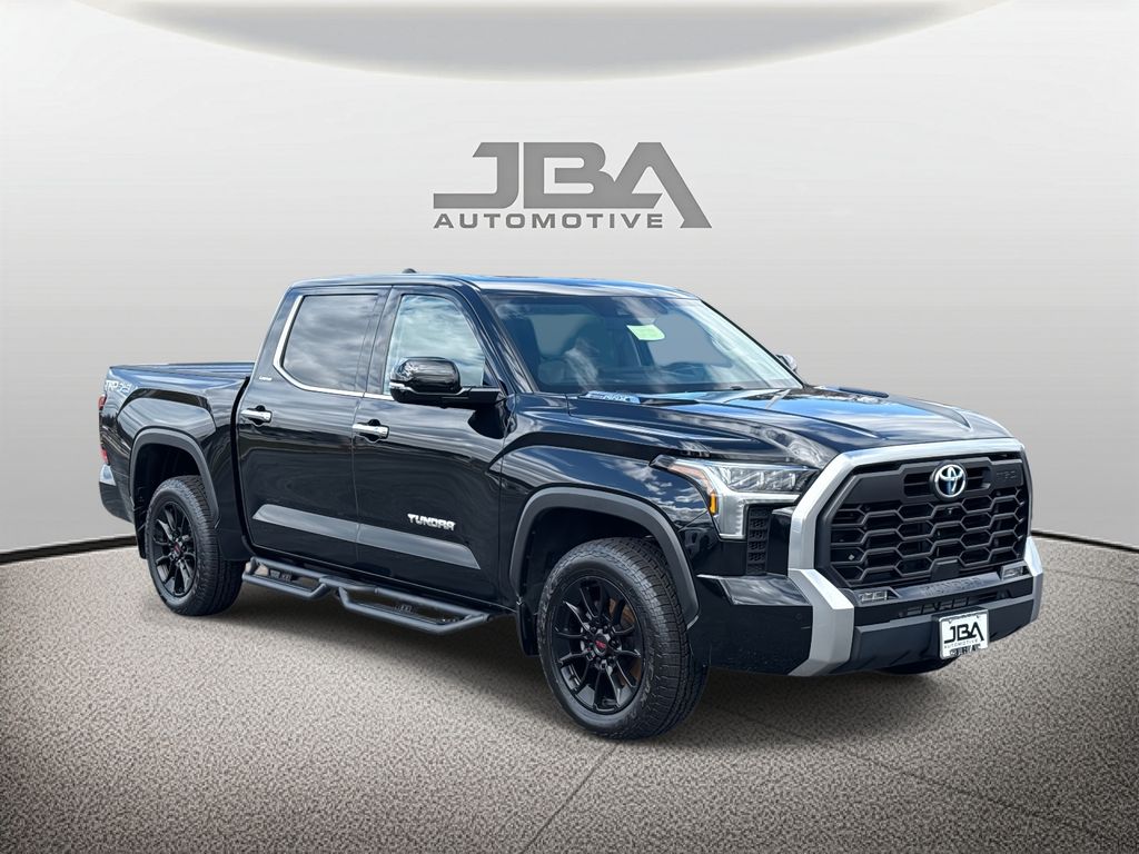 2022 Toyota Tundra Hybrid Limited HV CrewMax Cab 4WD