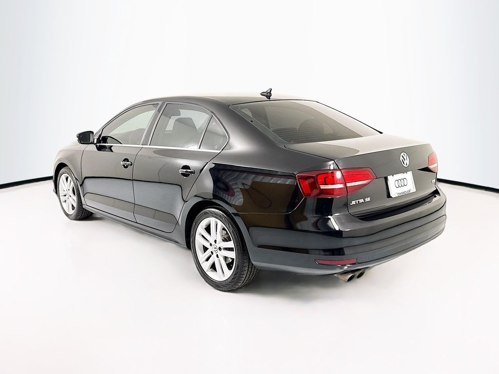 Thumbnail: 2017 Volkswagen Jetta - 7