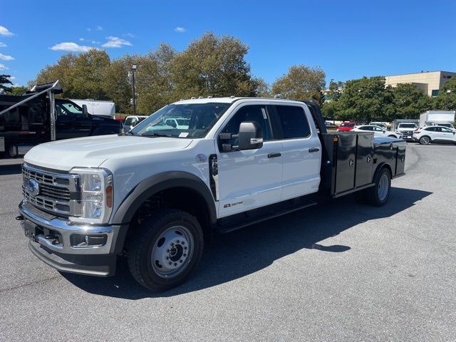 2025 Ford F-550 Chassis XL