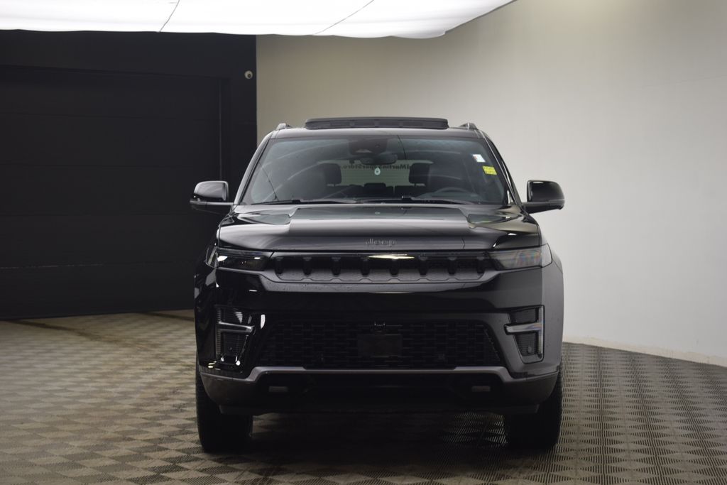 new 2026 Jeep Grand Wagoneer car, priced at $77,579