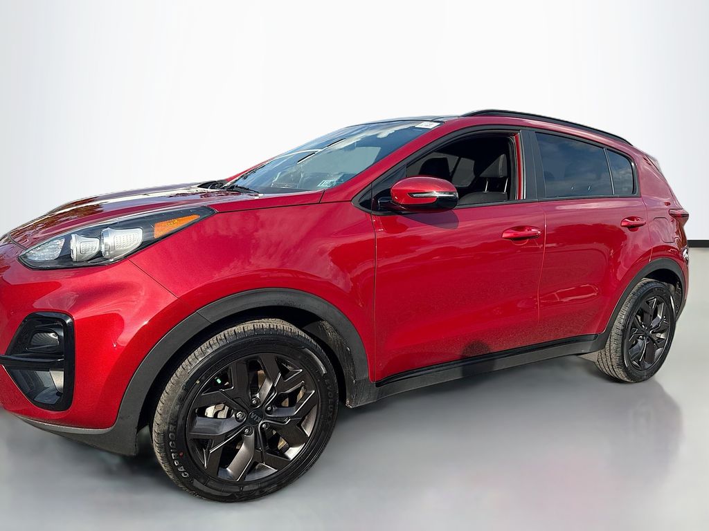 Used 2022 Red Kia Nightfall image 3