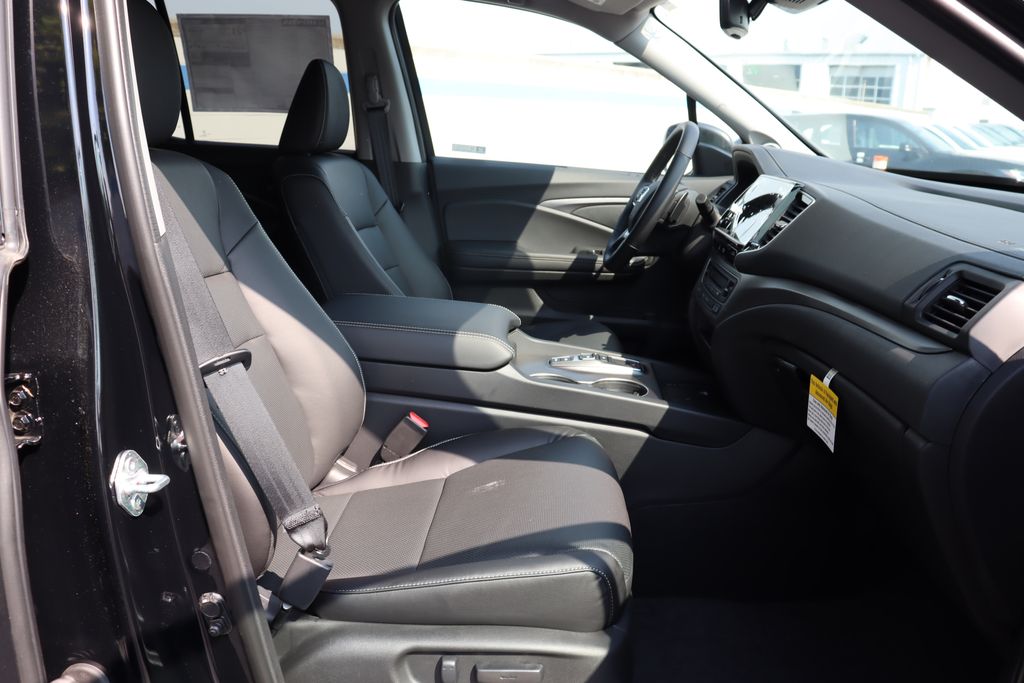 Thumbnail: 2026 Honda Ridgeline - 19