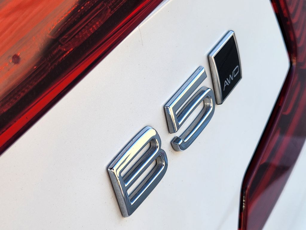 used 2024 Volvo S60 car, priced at $28,995