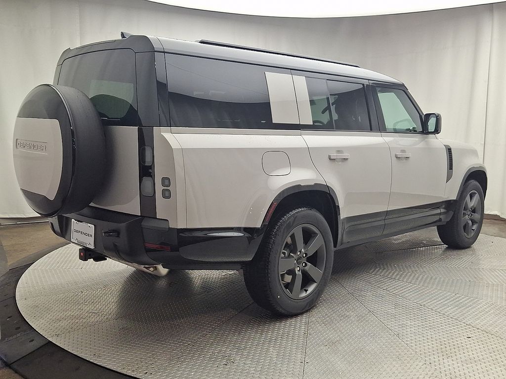Thumbnail: 2026 Land Rover Defender - 3