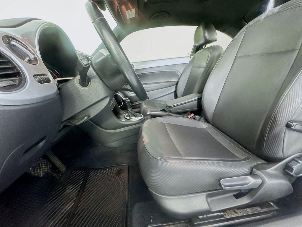 Used Car 2013 Volkswagen Beetle  2.5l For Sale Under $12,000 In Austin, Texas