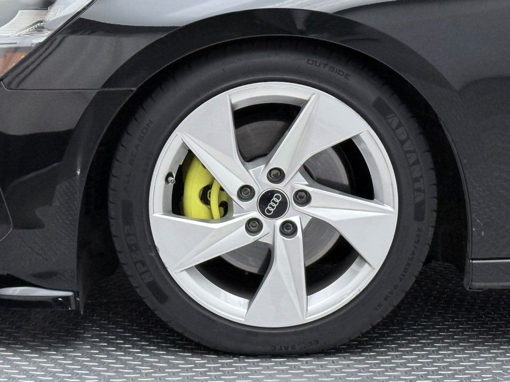 Thumbnail: 2022 Audi A3 - 9