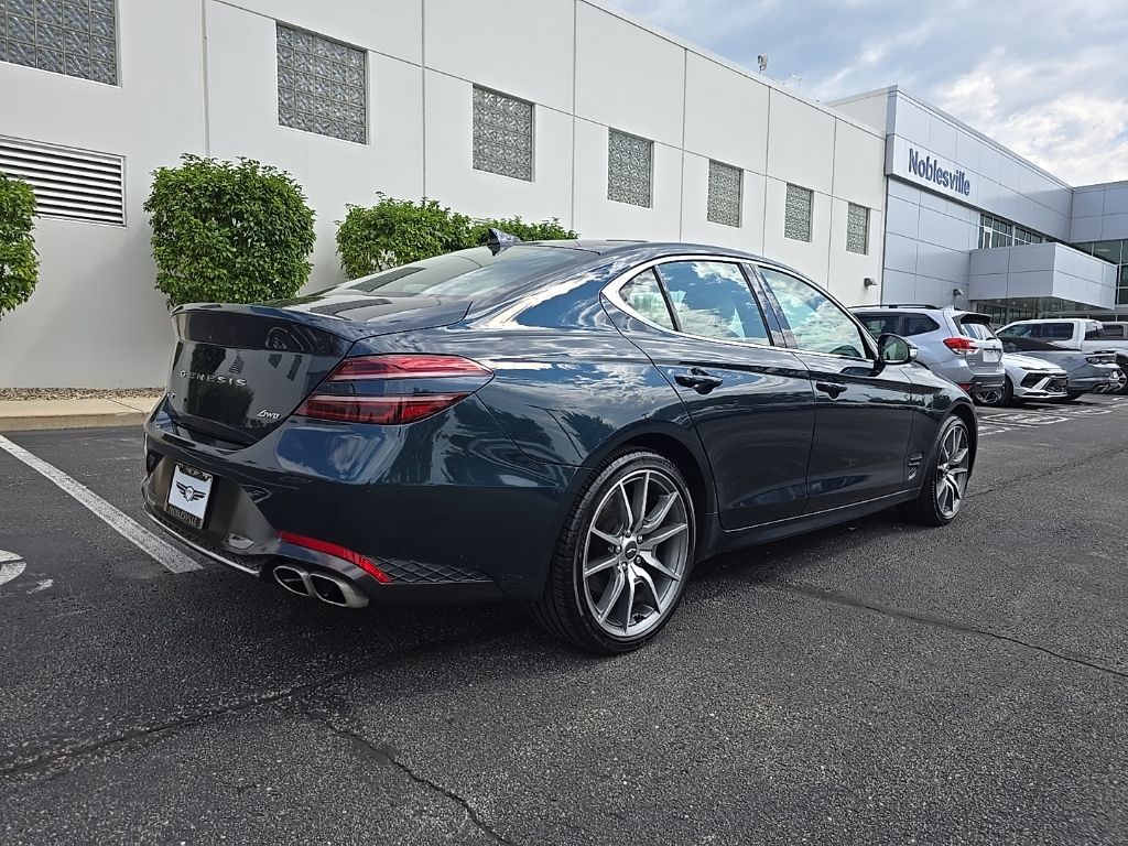 Thumbnail: 2023 Genesis G70 - 8