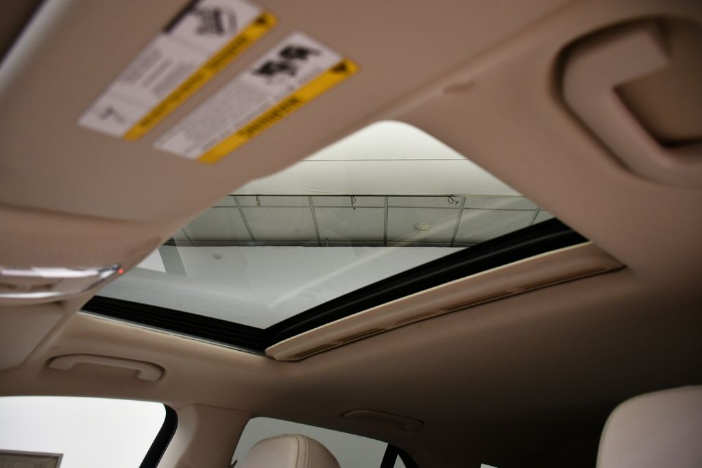 Thumbnail: 2026 Mercedes-Benz GLE - 17