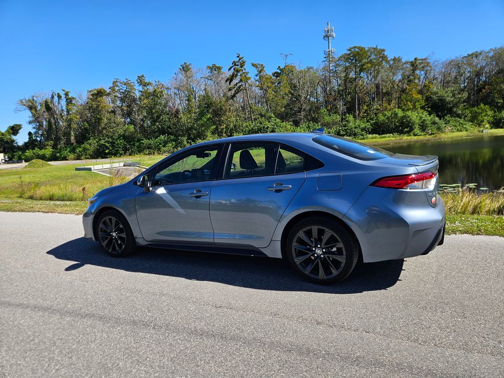 Thumbnail: 2024 Toyota Corolla - 3