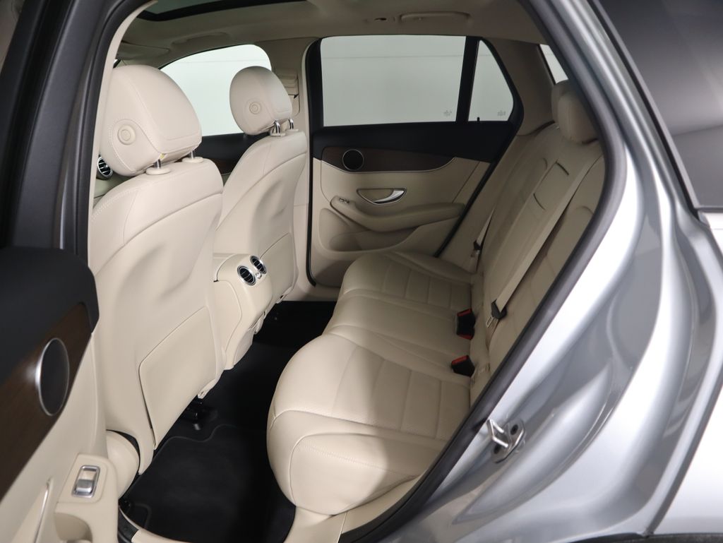 Thumbnail: 2022 Mercedes-Benz GLC - 21