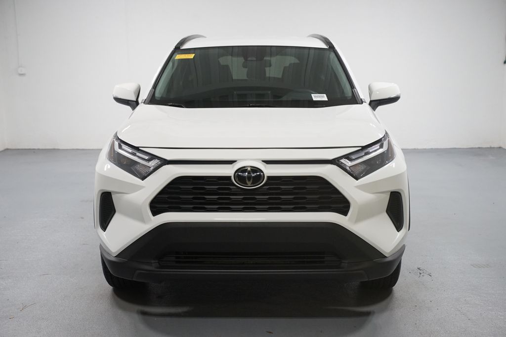 Thumbnail: 2022 Toyota RAV4 - 2
