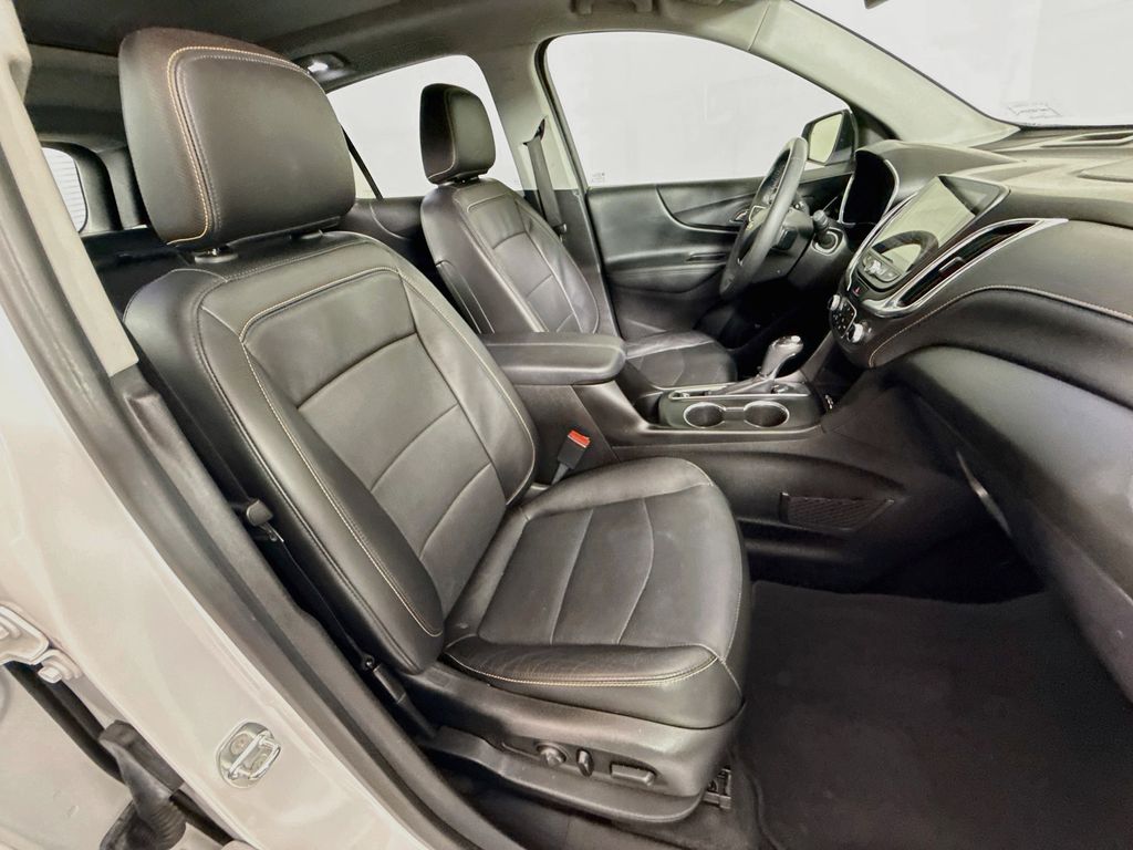 Thumbnail: 2018 Chevrolet Equinox - 30