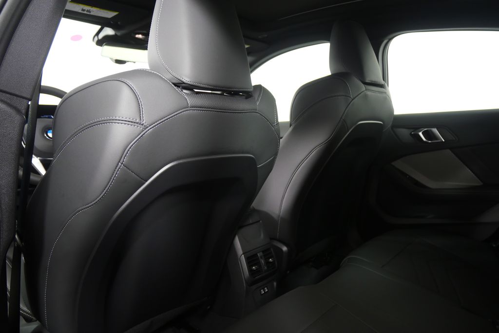 Thumbnail: 2026 BMW 2 Series - 16