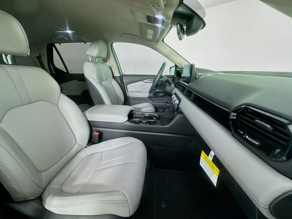 Used Car 2025 Honda Pilot  Ex-l For Sale In Austin, Texas