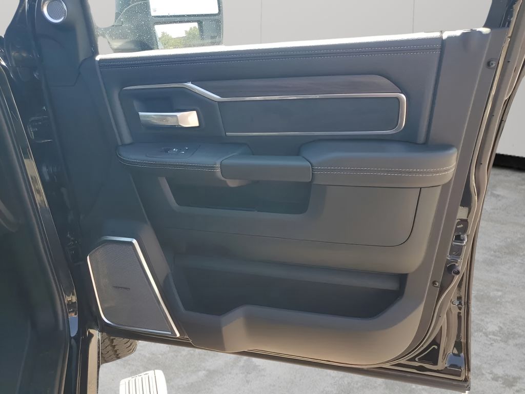 New Car 2025 Ram 2500  Laramie For Sale Under $110,000 In Austin, Texas