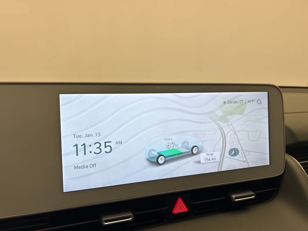 Thumbnail: 2023 Hyundai Ioniq 5 - 18