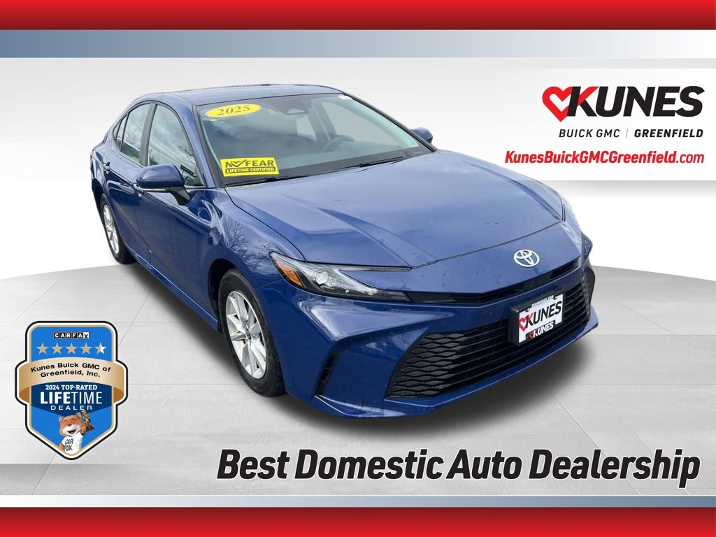 Blue 2025 Toyota Camry SE FWD Sedan Front-Wheel Drive Continuously Variable Transmission