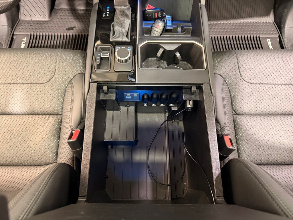 2023 Toyota Tundra Hybrid Limited